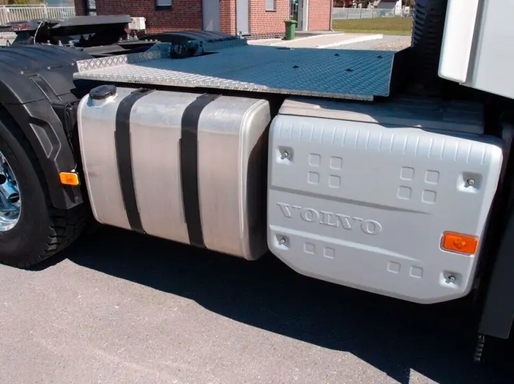 Тягач Volvo FH500, 6х4 с подъемной осью, 12/2018 год, пневмоподвеска, пробег всего 45 тыс.км, из Германии - фото-детальных 7