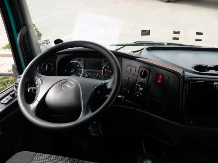 Автопоезд 120 кубов Мерседес Атего 822, 2012г, масса до 12т, штора-борт - фото 6