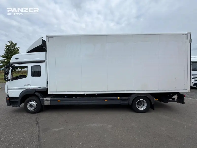Mercedes Atego 1224, 2016 год, фургон 42 м3, гидролифт | photo 1