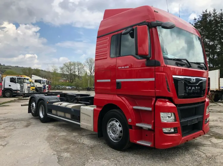 MAN TGX 26.440 из Германии, отличное шасси под сельхозник, 2014 год, механическая КПП, г/п 16т - фото 7