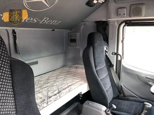 Mercedes-Benz Atego 1229, 2013 год, штора 51 м3, гидроборт, 2 спальника - фото 16