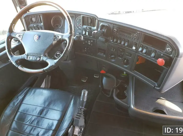 Самосвал Scania R730, 2013 г, 48 тонн, 32 куба, 10х4, без пробега по РФ - фото 4