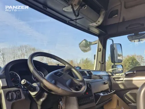 MAN TGL 12.250, 2015 год, штора объёмник 68 кубов с гидролифтом - фото 7
