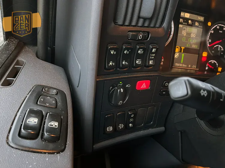 Scania R450, рефрижератор пятнадцатитонник, кабина Topline, 2015 год, без пробега по РФ - фото 32