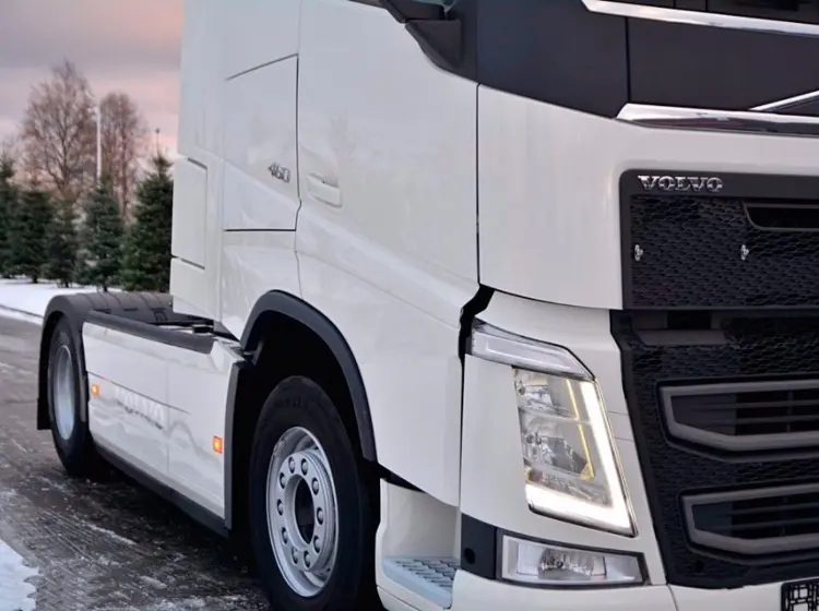 Тягач Volvo FH 460, 2016 год, 469 л.с., кабина Globetrotter XL, без пробега по РФ - фото-детальных 9