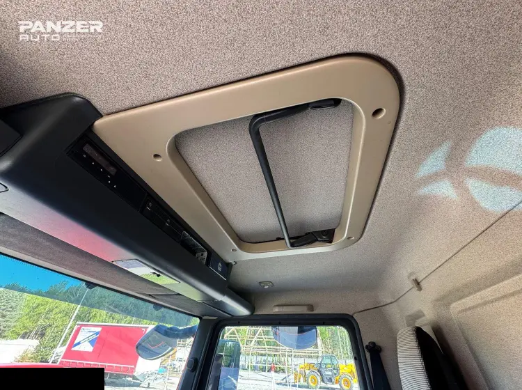 Грузовой автомобиль MAN TGL 12.220, 2019 год, шторный 40 м3 - фото 9