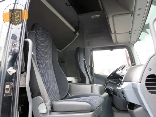 Mercedes Atego 822 L, 12/2013г, пятитонник, штора 40 м3 с гидролифтом, 2 спальника - фото 13