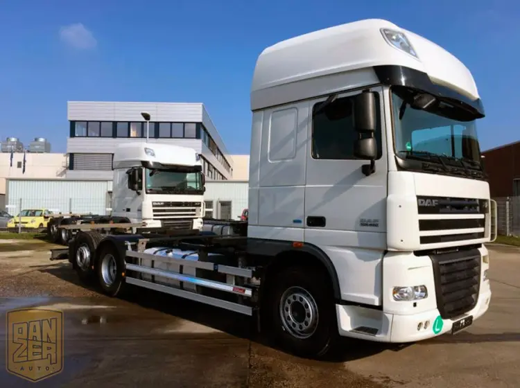 Контейнеровоз БДФ DAF XF 105.460, из Германии, 12/2013 - фото