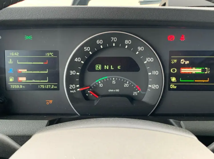 Тягач Volvo FH 500, 2020 год, 6х2, заводской ADR, Globetrotter XL, без пробега по РФ - фото-детальных 14