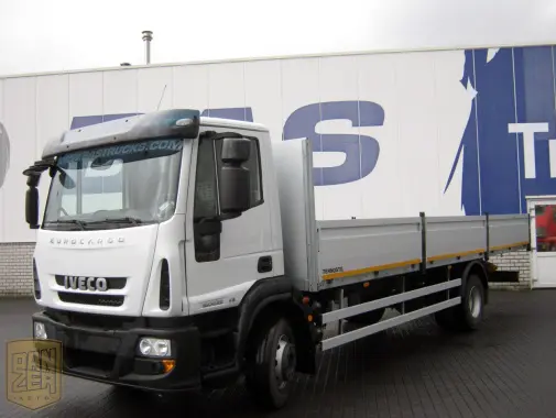 Iveco EuroCargo ML160E22, 2012г, бортовой грузовик, борт 7.8 м, 3-х местный, состояние нового - фото