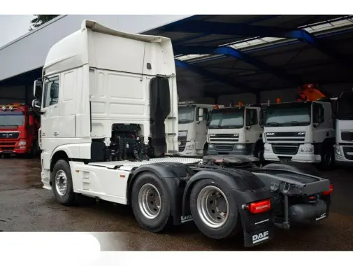 Тягач DAF XF 510 Nordic Edition, 6х2, Super Space Cab, двускатный ленивец сзади, без пробега по РФ - фото-детальных
