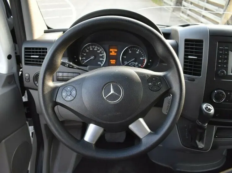 Mercedes Sprinter 516 CDI, 2016 год, фургон 6 метров, 29 м3, полная масса 3500 кг, без пробега по РФ - фото 4