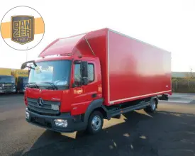 Грузовой фургон Mercedes Atego 818, 2015 год | photo 0