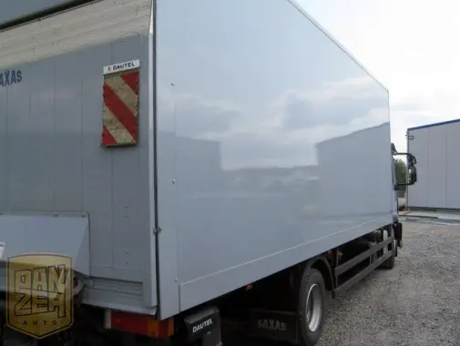 Iveco Eurocargo 120E22/P, фургон 42м3, 50тыс.км, гидролифт 1500кг, 2011г, г/п 8т, высокая кабина со спальником - фото