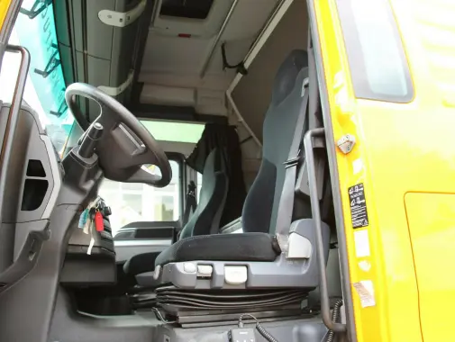 MAN TGX 26.440 штора 60 кубов, 2015 г, все виды загрузки, 20 палет, без пробега по РФ - фото 3