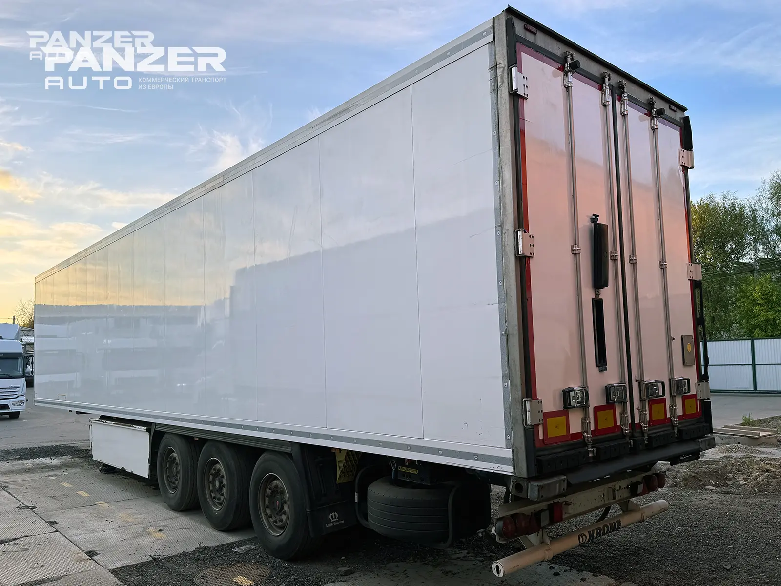 Krone SD, 2017 год, тушевоз, оси SAF, ХОУ Thermo King SLXi-400 - фото 2