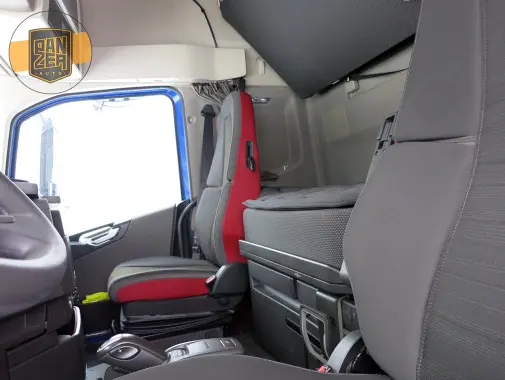 Рефрижератор пятнадцатитонник Volvo FH 500, объем 45 кубов, 2017 год - фото 18