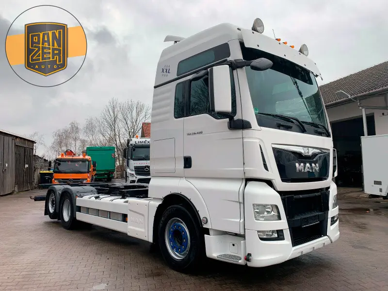 Грузовой контейнеровоз MAN TGX 26.480, 2015 год | photo 0