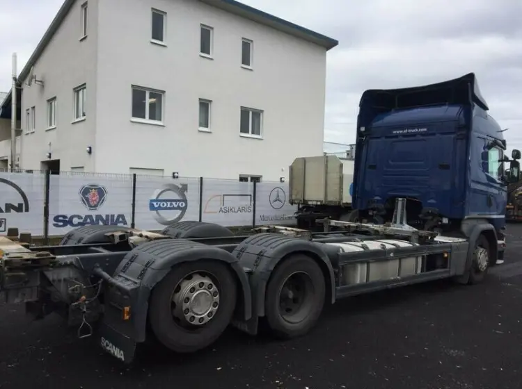 Контейнеровоз Scania G410 BDF, 2014 г, 6х2 подъемная ось, г/п 16т, без пробега по РФ - фото