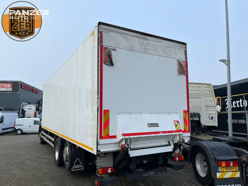 Грузовой фургон Renault T 380, 2018 год | photo 1
