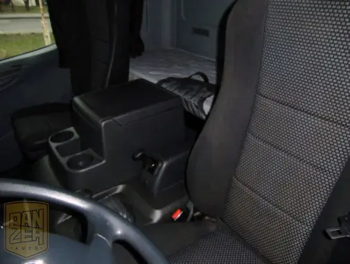 Mercedes-Benz Atego 1224 L, 2013г, фургон 48м3, погрузочная длина 7.2м, гидролифт, спальник, состояние нового - фото 6