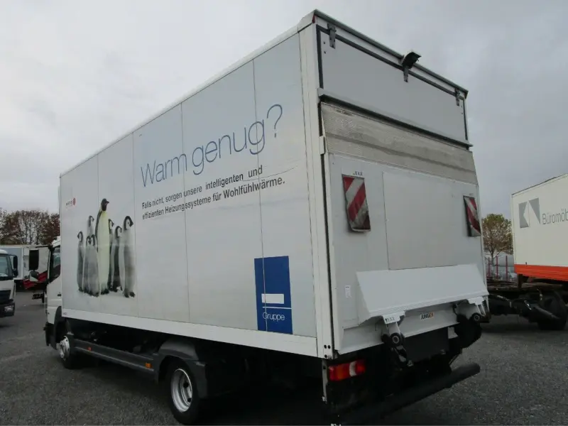 Грузовой фургон Mercedes Atego 818, 2016 год | photo 1