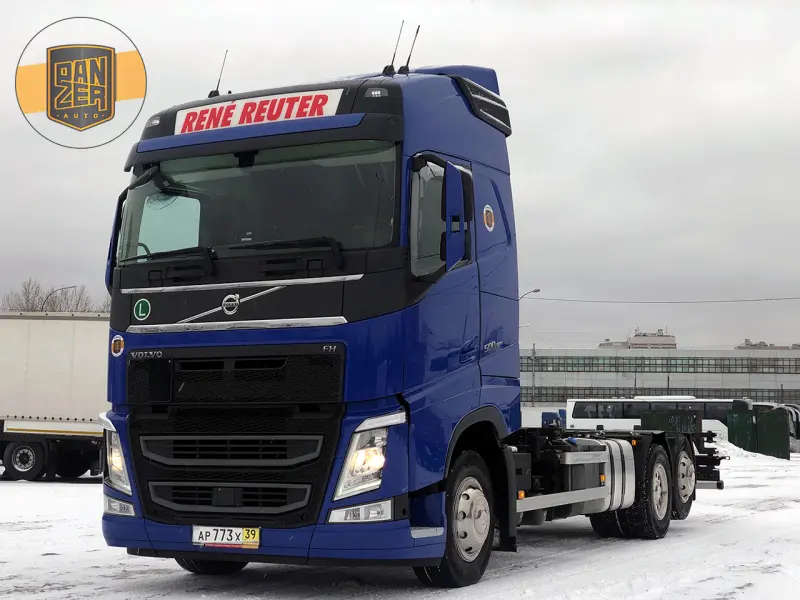 Грузовой контейнеровоз Volvo FH 500, 2017 год | photo 0