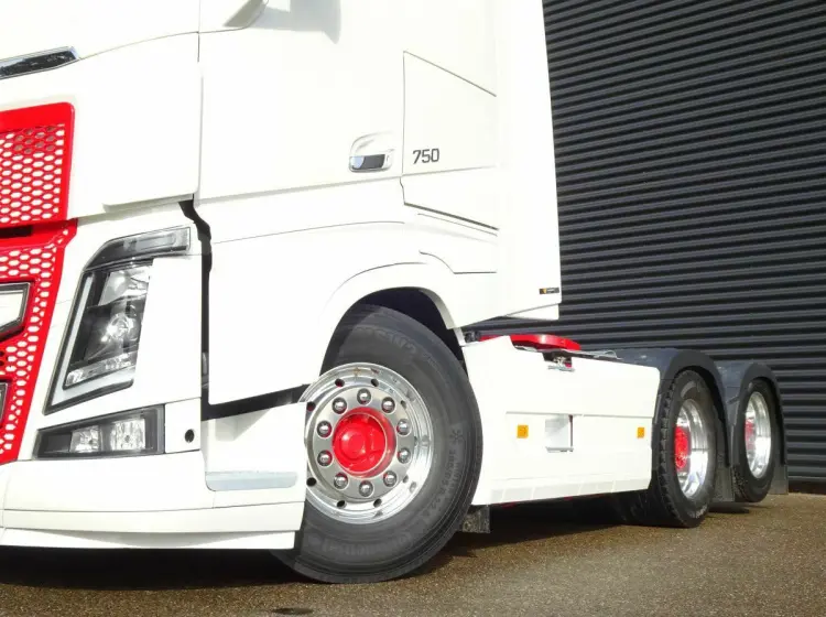 Седельный тягач Volvo FH16 750 л.с., XXL, 2018 год, 6х2, без пробега по РФ - фото-детальных 6