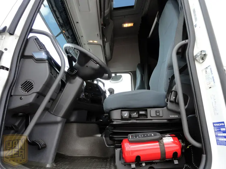 Volvo FH 13.420 XXL + Krone, автопоезд 120м3, борт-тент, 2012г - фото 3