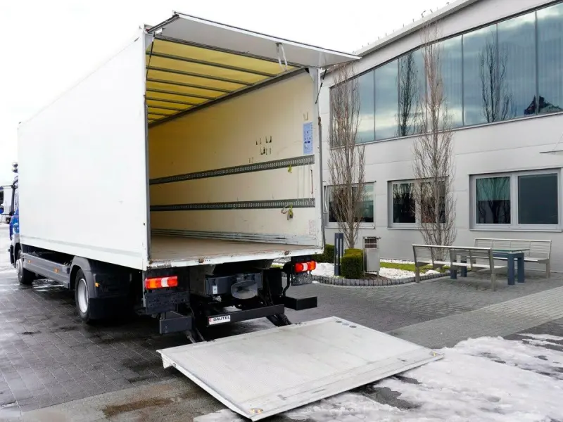 Грузовой фургон Mercedes Atego 1224, 2015 год | photo 1