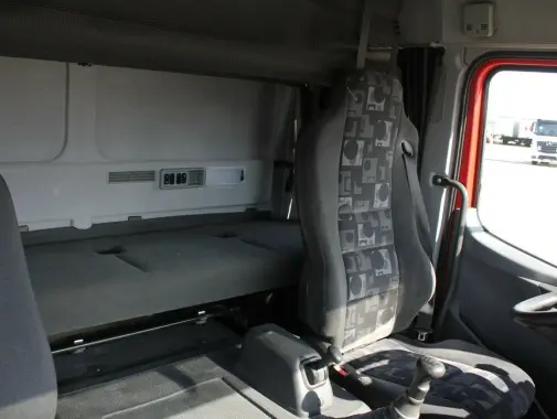 Mercedes Atego 1229, Евро-5, пробег 165 тыс.км!, фургон 48 м3, ворота, без пробега по РФ - фото 5