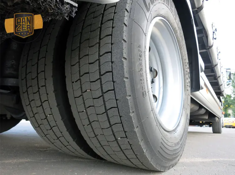 Мерседес Атего 1229, 2013г, штора 51м3, гидролифт - фото 6