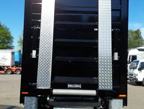 Новый Volvo FH500, 8x2, для перевозки погрузчиков и строительной техники, гидроборт 9 тон - фото 12