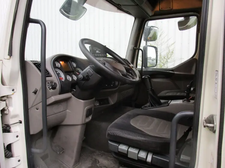 Рефрижератор автономный DAF LF 45.210, 15 европалет, спальник - фото 5