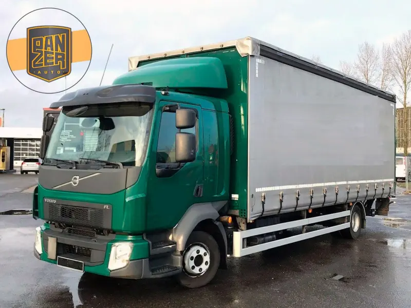 Грузовик тентованный Volvo FL 240, 2014 год | photo 0