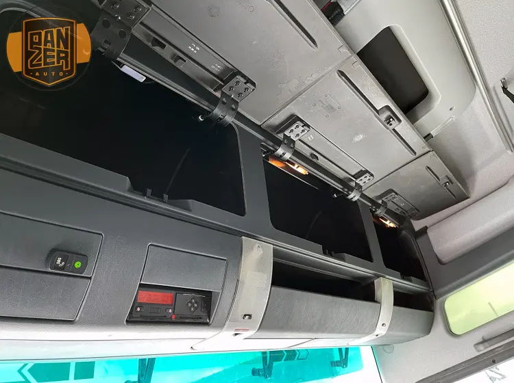 MAN TGX 18.480 тягач 4х2, XXL кабина, 2 бака - фото-детальных 32