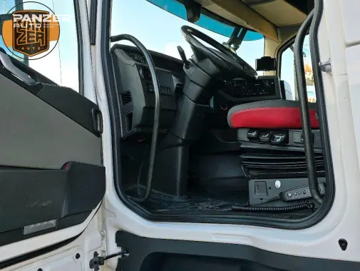 	Грузовик Volvo FH 500, 2021 год, 15 тонник, 6x2, автомобиль для перевозки контейнеров - фото 10