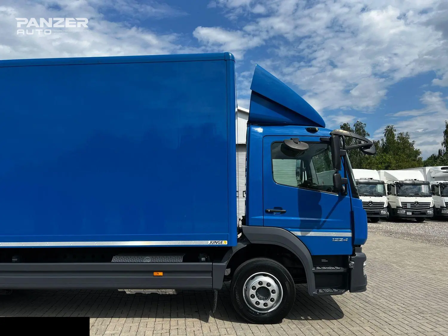 Грузовой автомобиль Mercedes-Benz Atego 1224, 2020 год, фургон 44 куб с гидробортом, 18 паллет - фото 6
