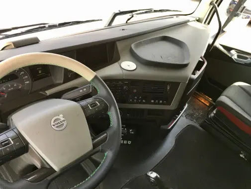 Рефрижератор мультитемпературный Volvo FH 460, длина фургона 9 метров, г/п 15 тонн - фото 4