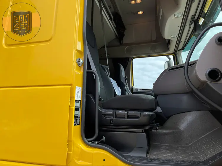Контейнеровоз BDF DAF XF480 из Германии, 2018г, Super Space Cab, гидроборт - фото 16