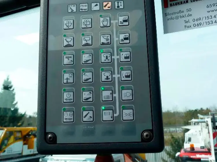 Автокран 60 тонн LIEBHERR LTF 1060-4.1 на шасси Scania P420, без пробега по РФ - фото 14