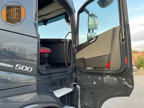 Тягач Volvo FH 500 6x4, 2018 год, подъемная ось, из Германии - фото-детальных 22