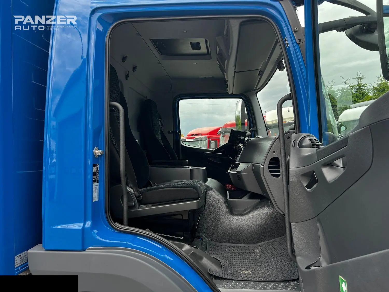 Грузовой автомобиль Mercedes-Benz Atego 1224, 2020 год, фургон 44 куб с гидробортом, 18 паллет - фото 27