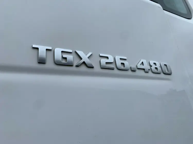 MAN TGX 26.480 контейнеровоз низкорамный BDF из Германии, 2015 г, кабина XLX, г/п 16т - фото 25