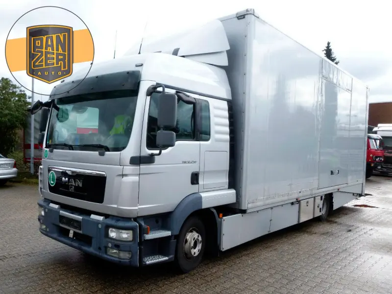 Автовоз MAN TGL 12.250, 2011 год | photo 0