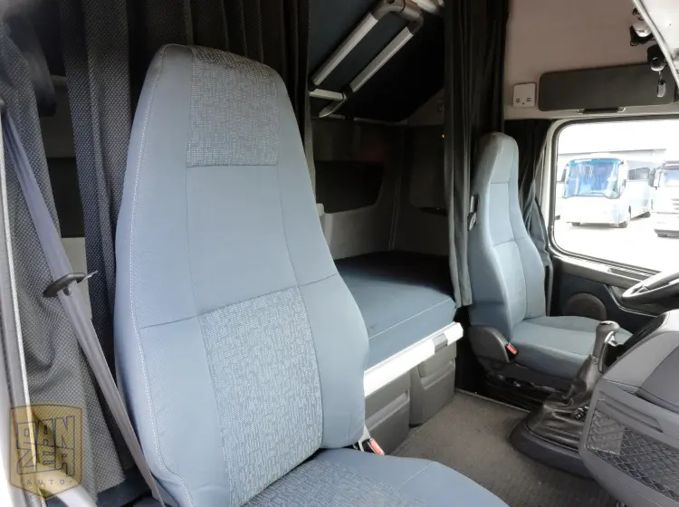 Volvo FH 13.420 XXL + Krone, автопоезд 120м3, борт-тент, 2012г - фото 8
