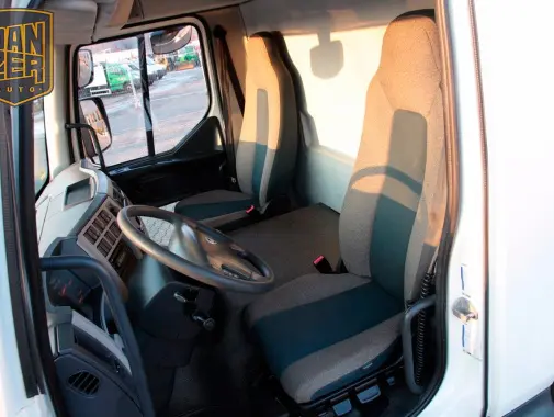Volvo FL 260, 2014г, тент 44м3, 18 европалет, г/п до 7т, гидролифт - фото 3