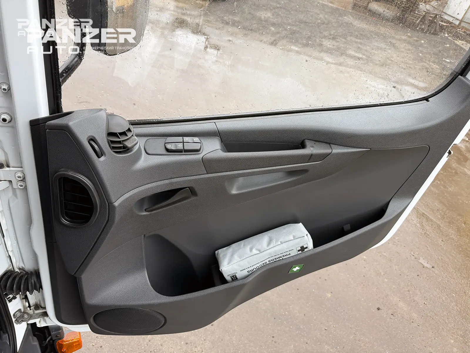 Mercedes Atego 1230, 2019 год, штора 46 кубов, ворота - фото 26