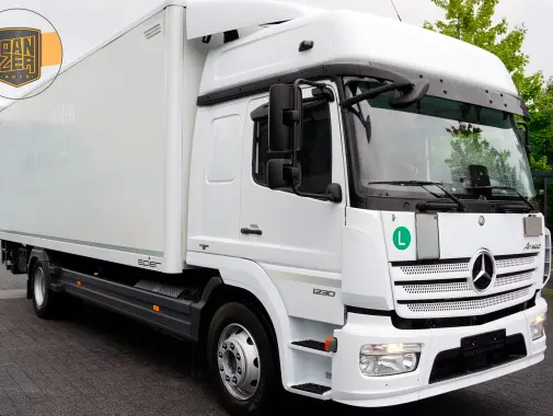 Мерседес Атего 1230, 2016 год, фургон 45 м3, гидролифт, резина R22.5, высокая кабина - фото