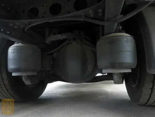 Mercedes-Benz Actros 1841 LL MegaSpace, 52м3 штора, 10-тонник - фото 12